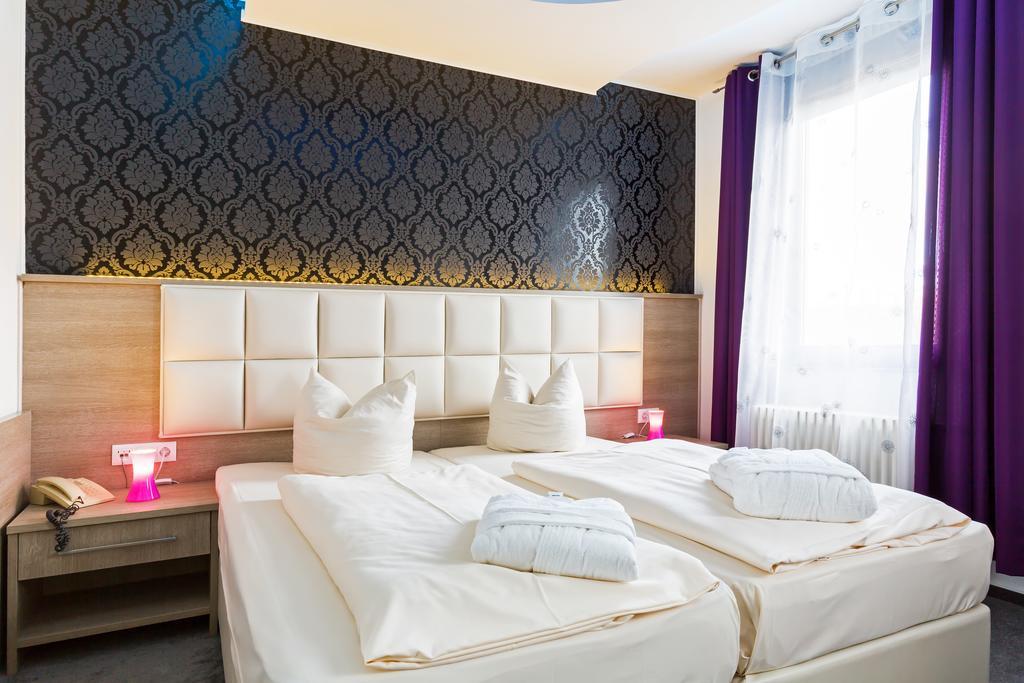 Bavaria Hotel Muenchner Hof Superior Штутгарт Номер фото
